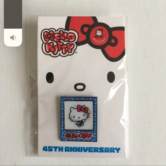 New Sanrio Friend Of The Month Pin Hello Kitty Walking  AUGUST 2019 Anniversary - Picture 4 of 5